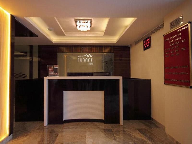 Golden Plaza Hotel Ahmedabad Exterior foto